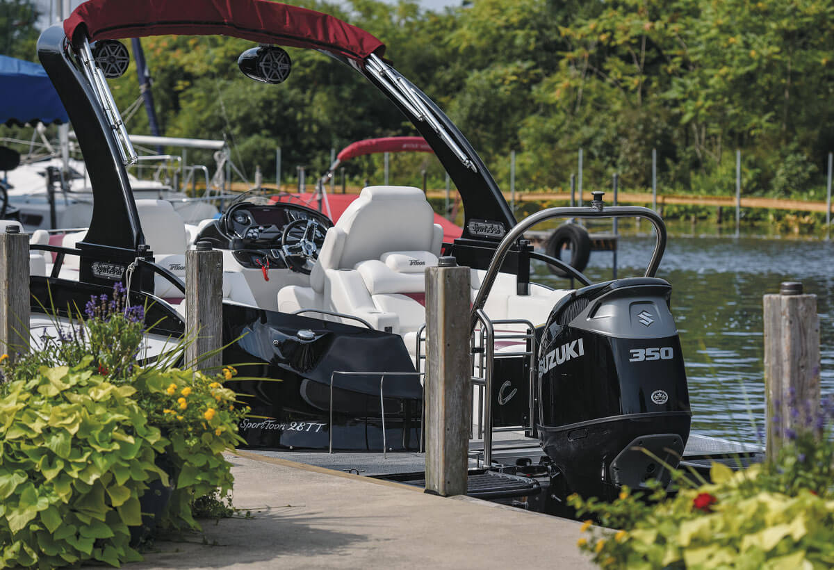 JC TriToon Marine | Pontoon Boats